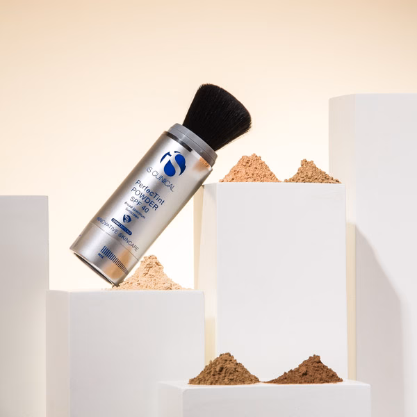 iS Clinical PerfecTint Powder SPF 40 - Зображення 2